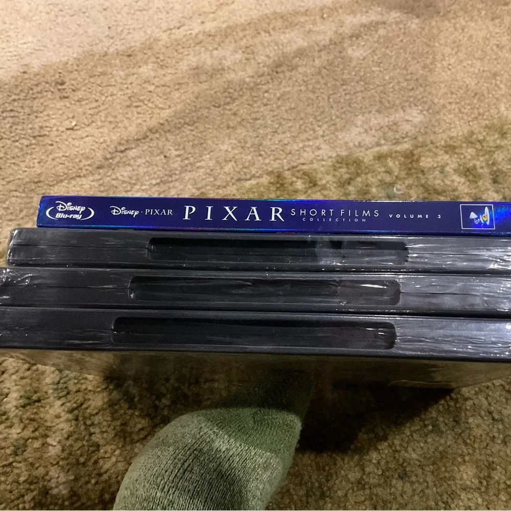 Disney Pixar DVD Collection - Picture 4 of 5